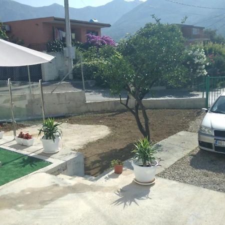 Mit-Apartments Šušanj Bagian luar foto